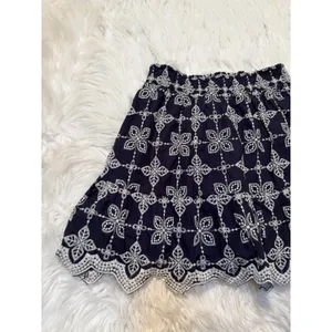 Skies Are Blue Women's Size Medium Petite Prudence Embroidered Ruffle Hem Skirt thumbnail 4