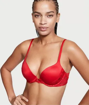 Victoria Secret Lace Detail Push-Up‎ Bra thumbnail 1