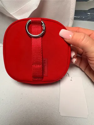 Lululemon Clippable Commuter Organizer Pouch thumbnail 2