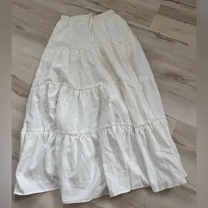 Amazon White Tiered Maxi Skirt with Side Slit thumbnail 2