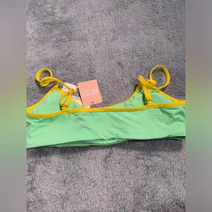 NWT Dippin daisys large brink top swim green thumbnail 7