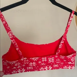 Skims Fits Everybody Scoop Neck Bralette Red White Snowflake Large NWOT thumbnail 4