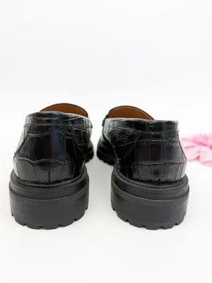 Madewell The Bradley Hardware Lugsole Loafer in Croc Embossed Leather True Black thumbnail 7
