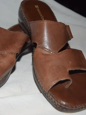 Naturalizer Brown Slip On Slide Sandals Size 9.5 thumbnail 1