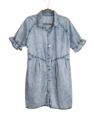 Light Wash Lightweight Denim Button-Up Shirt Dress Size Large Coastal Cowgirl thumbnail 1