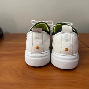 Samuel Hubbard Women's Flight Sport White Leather Sneaker Casual Green Detail W8 thumbnail 4