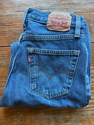 Levis 94 Baggy Med Wash Jeans 31" Inseam Size 24 thumbnail 2