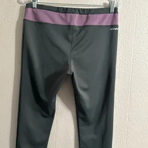 New balance, Capri, lightning dry leggings thumbnail 5