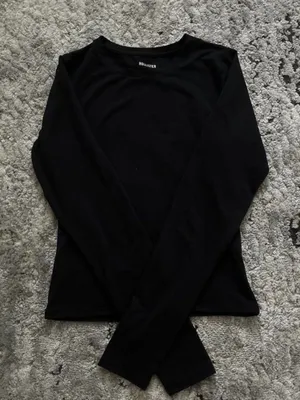 Hollister Black Long Sleeve Top thumbnail 1