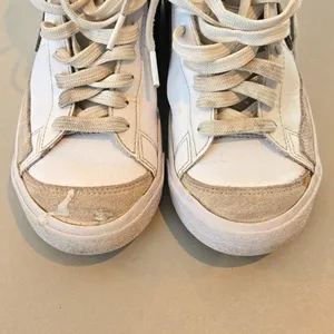 Nike Blazer Mid 77 Woman's Sneakers Size 6Y thumbnail 6