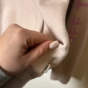 Vans Womens Pale Pink Graphic Print Front and Sleeve Hoodie size L thumbnail 4
