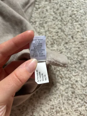 Banana Republic Tan Sweater thumbnail 4