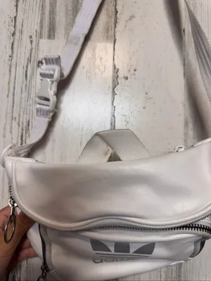 Adidas Originals White Leather Crossbody Bag Fannypack Sling Purse thumbnail 5
