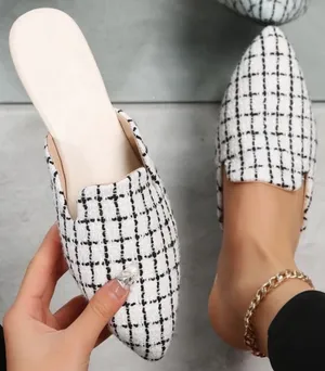 SheIn PU Leather Gold Pointed Toe Flat Mule Shoes thumbnail 1