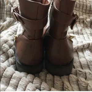 Olivia Miller “Beekman” Sherpa Front Booties thumbnail 7