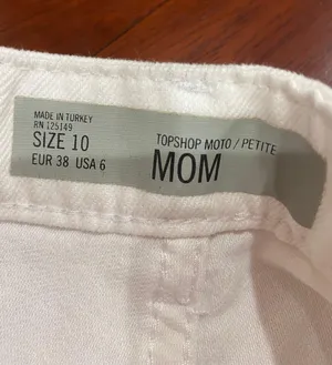 White Mom Jean Shorts thumbnail 3