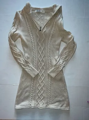 Athleta Hooded Cable Knit Sweater Dress with Zippered Pocket Women’s Size S/M thumbnail 1