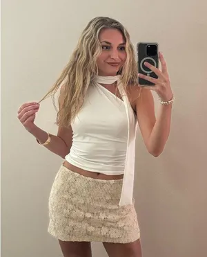H&M Crochet Mini Skirt thumbnail 1