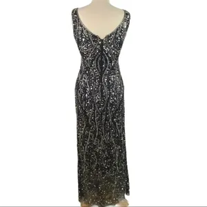 PISARRO NIGHTS Sequin & Bead Sleeveless Gown size 4 thumbnail 13