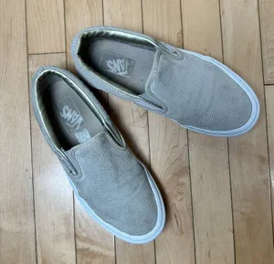 VANS Perforated Suede Classic Slip On Size 8.5 thumbnail 3