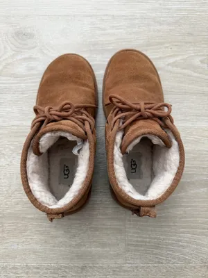 UGG Neumel Boots thumbnail 3