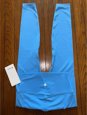 Lululemon Align High Rise 28” Ocean Wave Size 6 NWT thumbnail 1