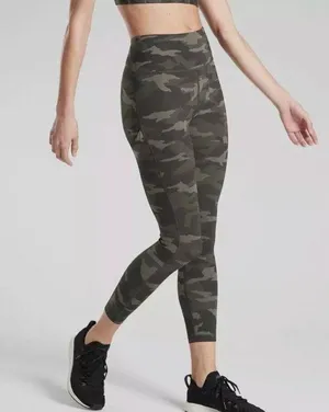 Athleta Ultimate Camo 7/8 Tight Leggings Small Petite thumbnail 1