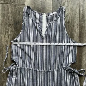 Lucca Couture Urban Outfitters Kendall Striped Cropped Jumpsuit Romper Small thumbnail 11
