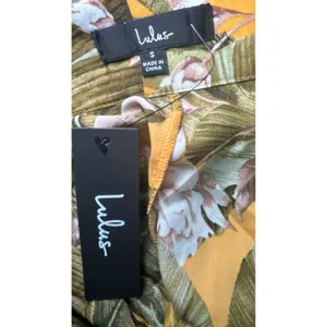 Lulus Away to the Islands Small NWT Marigold Tropical Print‎ Wrap Maxi Skirt thumbnail 8