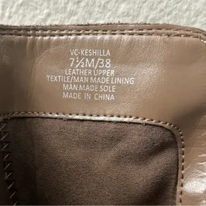 Vince Camuto Keshilla Boots Women's 7.5 Mid Calf Brown Suede Chain Trim Lug Sole thumbnail 11