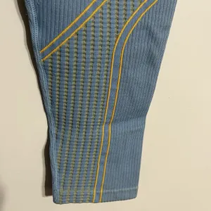 Fabletics Seamless High-Waisted Compressive Crop Leggings Size XL Blue &‎ Yellow thumbnail 3