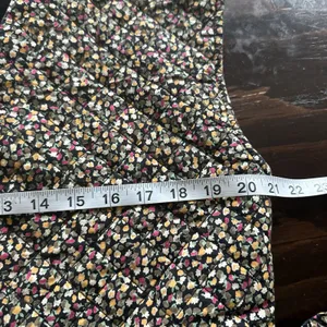 SAINT Tropez OanaSZ Quilt Vest M floral print sleeveless belted Pockets thumbnail 6