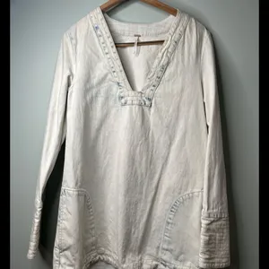 Free People Denim Long Sleeve Light‎ Wash Top S/P thumbnail 4