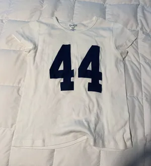 Brandy Melville 44 Top thumbnail 1
