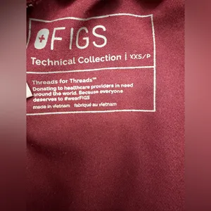 Figs Yola Skinny Burgundy Scrub Pants for Women (Size XXS/P) thumbnail 11