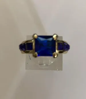 BLUE SAPPHIRE EMERALD CUT STONE CZ YELLOW Rhodium Plated RING SIZE 6 thumbnail 1
