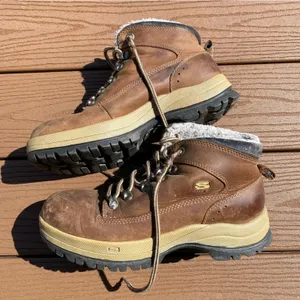 Y2K Skechers Chunky Sherpa Hiking Boots Women’s 8.5 thumbnail 1