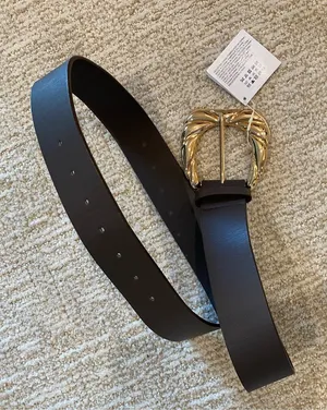 Zara Black Leather Belt with Gold Sculpted Buckle thumbnail 1
