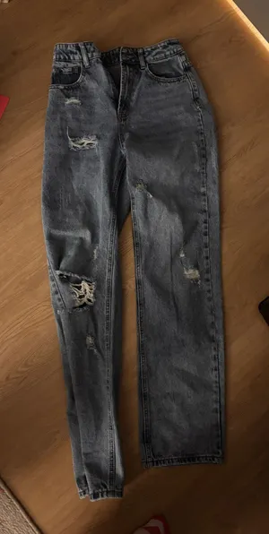 SHEIN Denim Jeans thumbnail 1