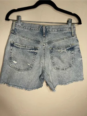 We‎ The Free Revolve Maggie Button Fly 90’s Retro Distressed Denim Shorts thumbnail 6