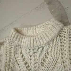 Abercrombie & Fitch Chunky Cable Knit Sweater Balloon Sleeve Womens Medium Ivory thumbnail 5