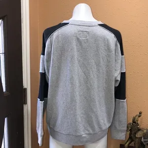 American eagle gray oversized sweatshirt thumbnail 4
