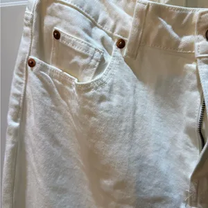 H&M White Slim Leg High-Waist Jeans Classic Denim 12 thumbnail 8