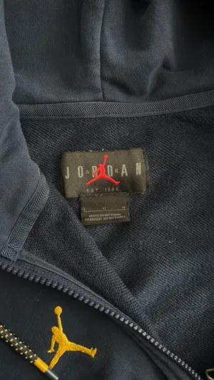 Air Jordan Michigan full zip thumbnail 2