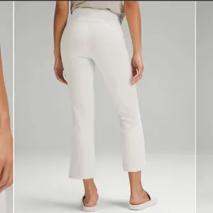 LULULEMON Ribbed Softstreme‎ Zip-Leg High-Rise Cropped Pants Size 10 In Bone thumbnail 2