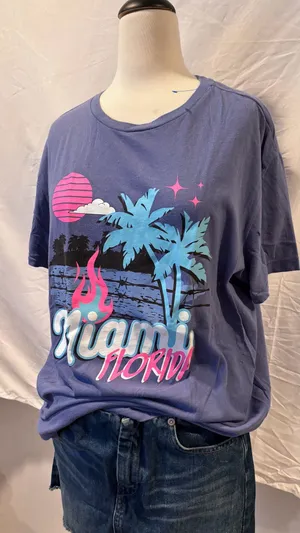 Miami Beach Sunset Comfort Colors T-shirt thumbnail 5
