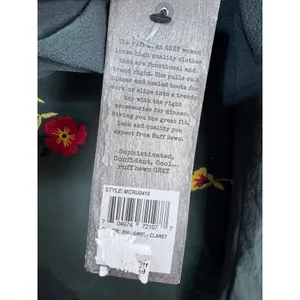 Ruff Hewn Grey Embroidered Floral Boho Blouse‎ Bell Sleeve Women's M New thumbnail 2