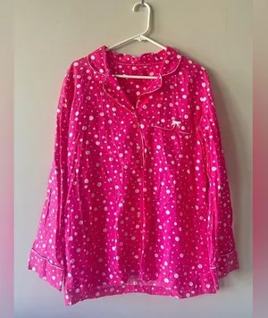 FINAL PRICE Victoria’s Secret Button Down Sleep Shirt thumbnail 1