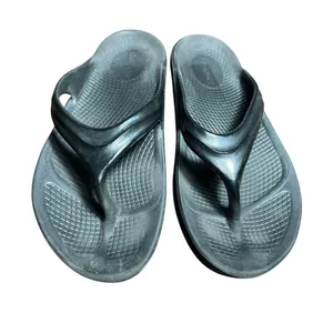 Oofos OOlala Luxe Flip Flop Thong Recovery Sandal Women's‎ Size 8 Black #S54-6 thumbnail 1