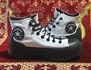 Converse all stars lugged weatherproof high tops size 7.5 thumbnail 1
